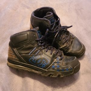Dc shoes